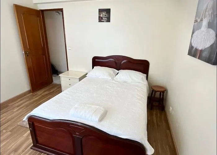 Spacieux Familial 3 A 15 Min De Lisbonne Apartment