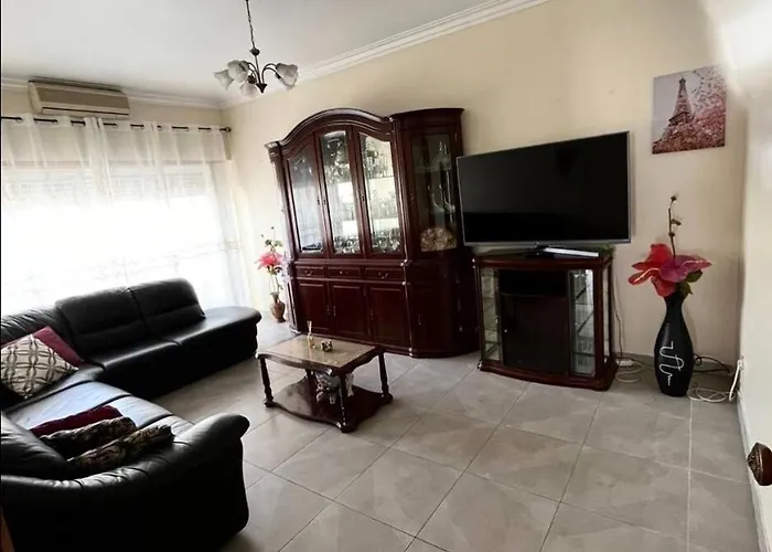 Apartamento Spacieux Appartement Familial 3 Chambres À 15 min de Lisbonne *
